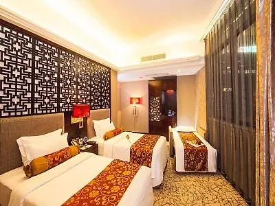 Metropole Hotel